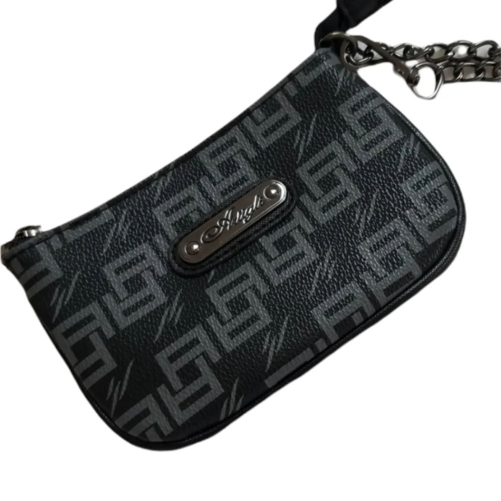 Artigli black gray Wristlet with chain